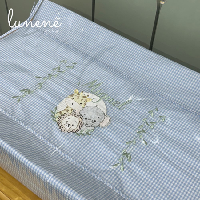 Trocador Personalizado Anatômico Bichinhos Xadrez Azul 200 Fios 4514