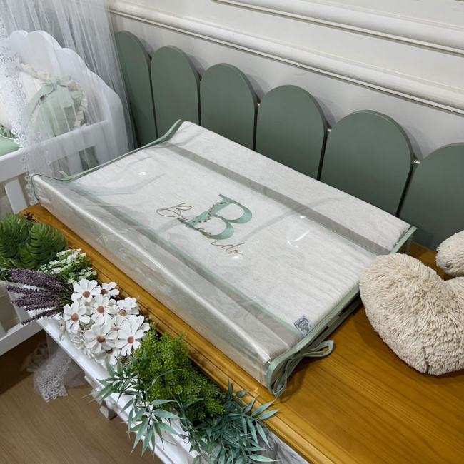 Trocador Personalizado Anatômico Verde e Fendi 200 Fios