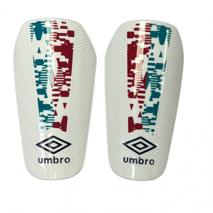 Caneleira Futebol Umbro Formation Slip Nc