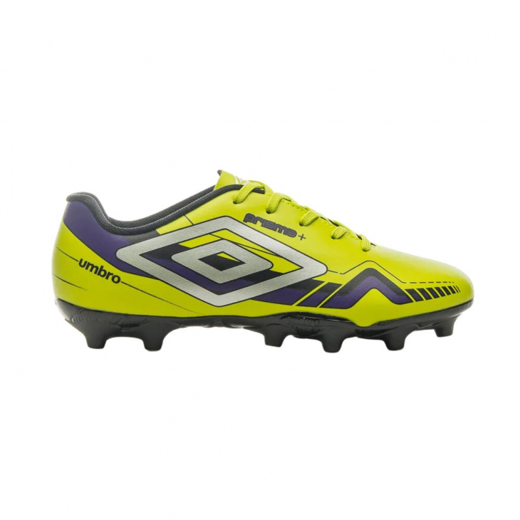 Chuteira Campo Umbro Prisma+ 680