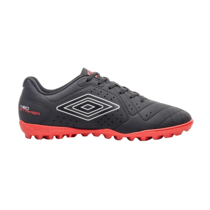 Chuteira Society Umbro Neo Striker 142