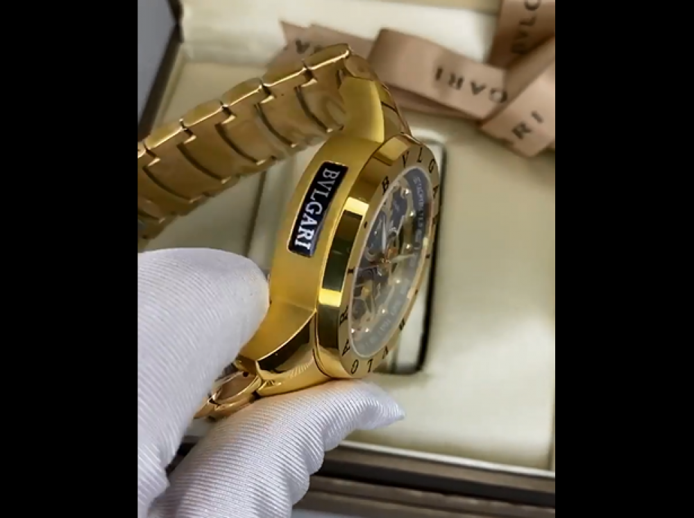 relógio bvlgari dourado preço