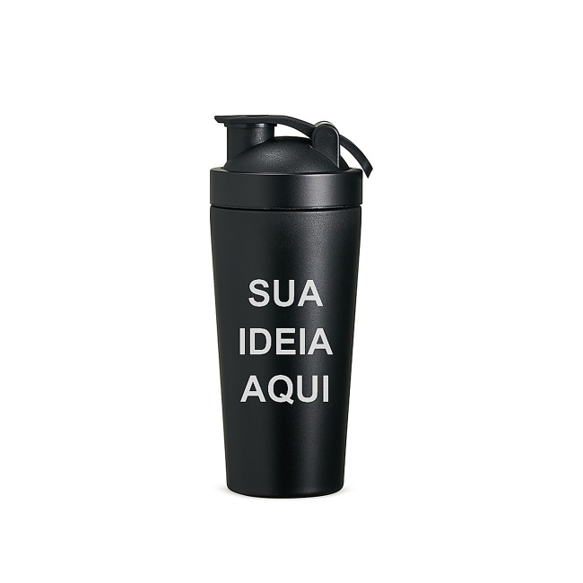 Coqueteleira Térmica 700ml sobre fundo branco