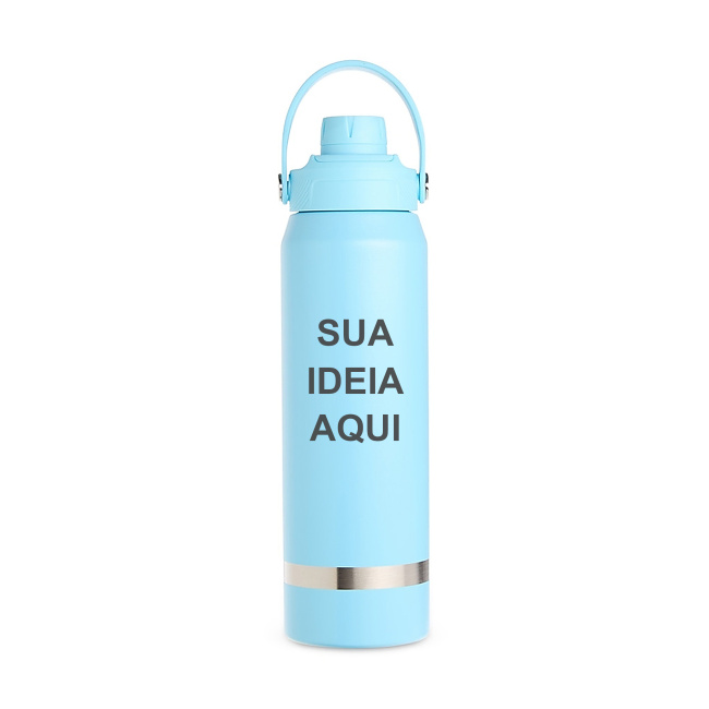 Garrafa Térmica 800ml (a partir de R$ 73,90) sobre fundo branco
