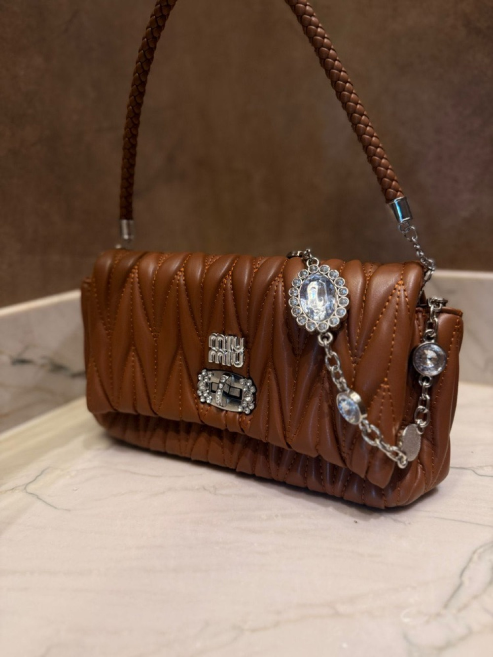 Bolsa MiuMiu alça de pedra cristal - Miss Secret