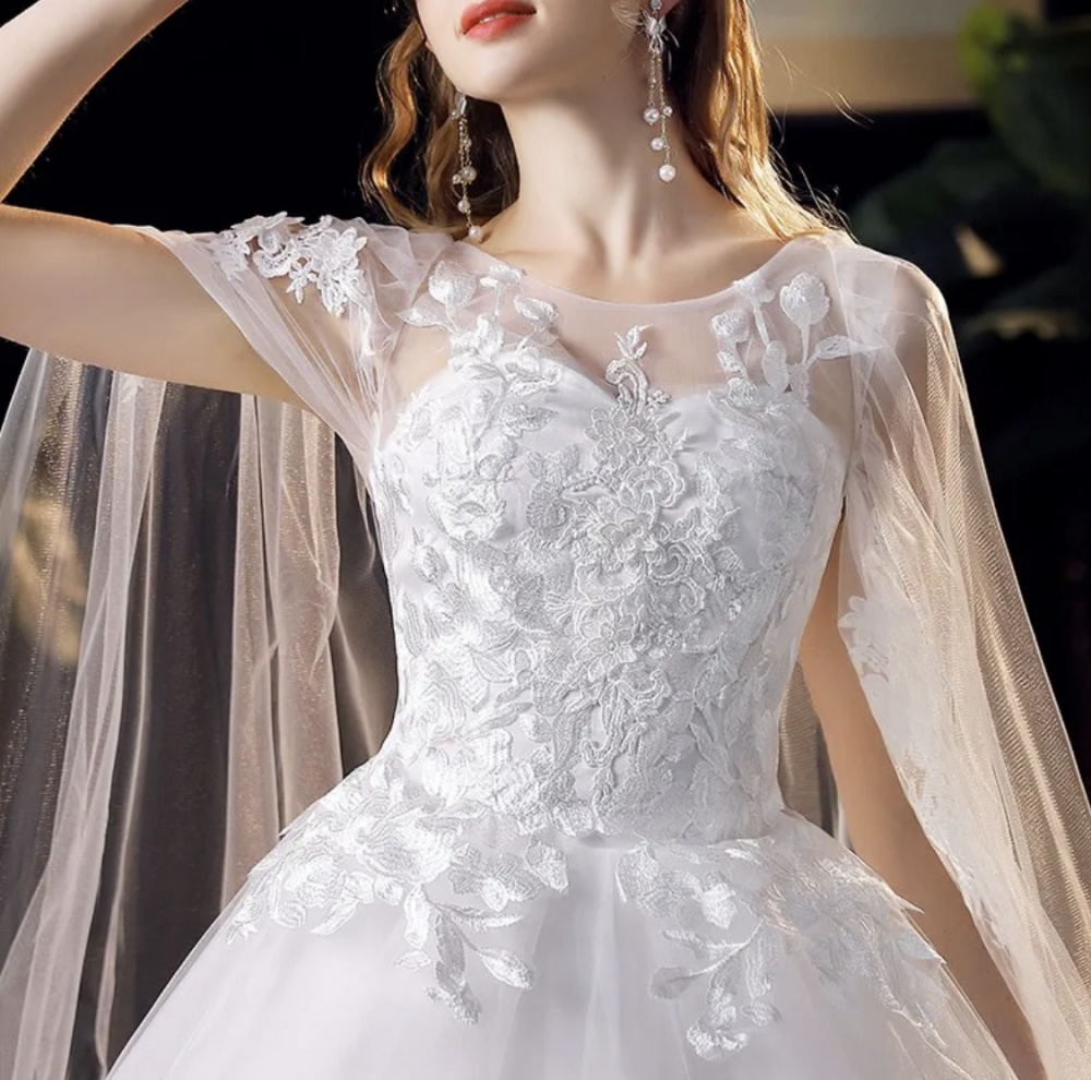 Vestido de Noiva Coleção Easy 01 Princesa capa cauda plus size