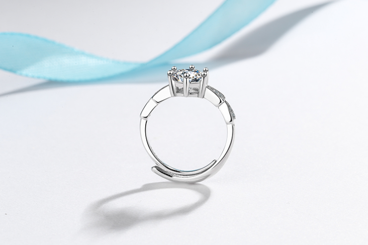 Anel Elegante Cristal em Prata 925 Esterlina - Regulável