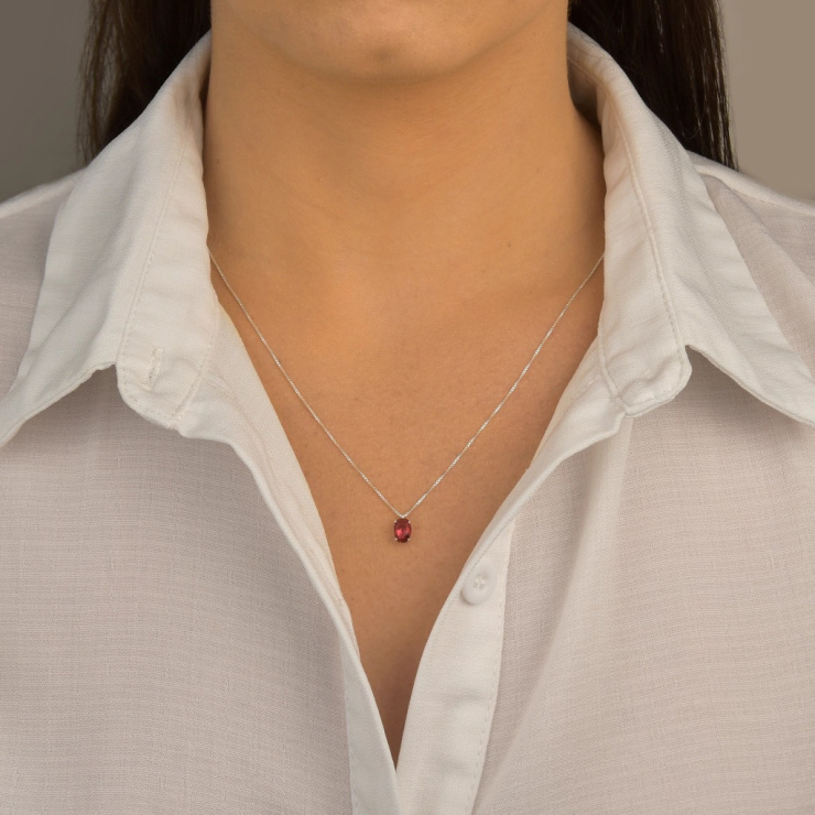 Colar Oval Rubi em Prata 925 Esterlina 45cm