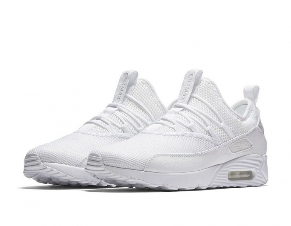 nike air max 90 ez on feet