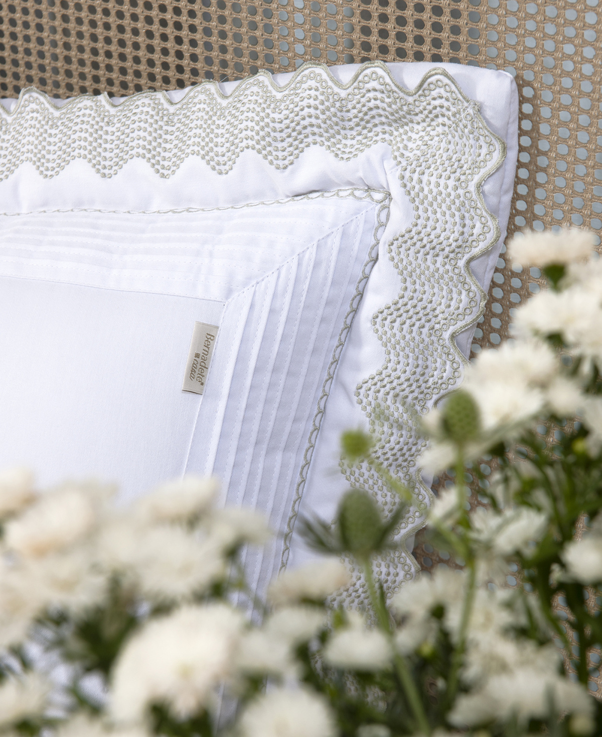 Beline Roupa De Cama - Queen - Percal 250 Fios - 100% Algodão - 4 Peças - Branco/Prata