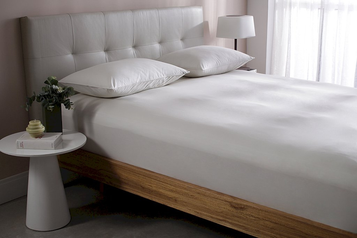 Classic Roupa De Cama - Queen - Percal 200 Fios - Bud - 100% Algodão - 4 Peças - Bege