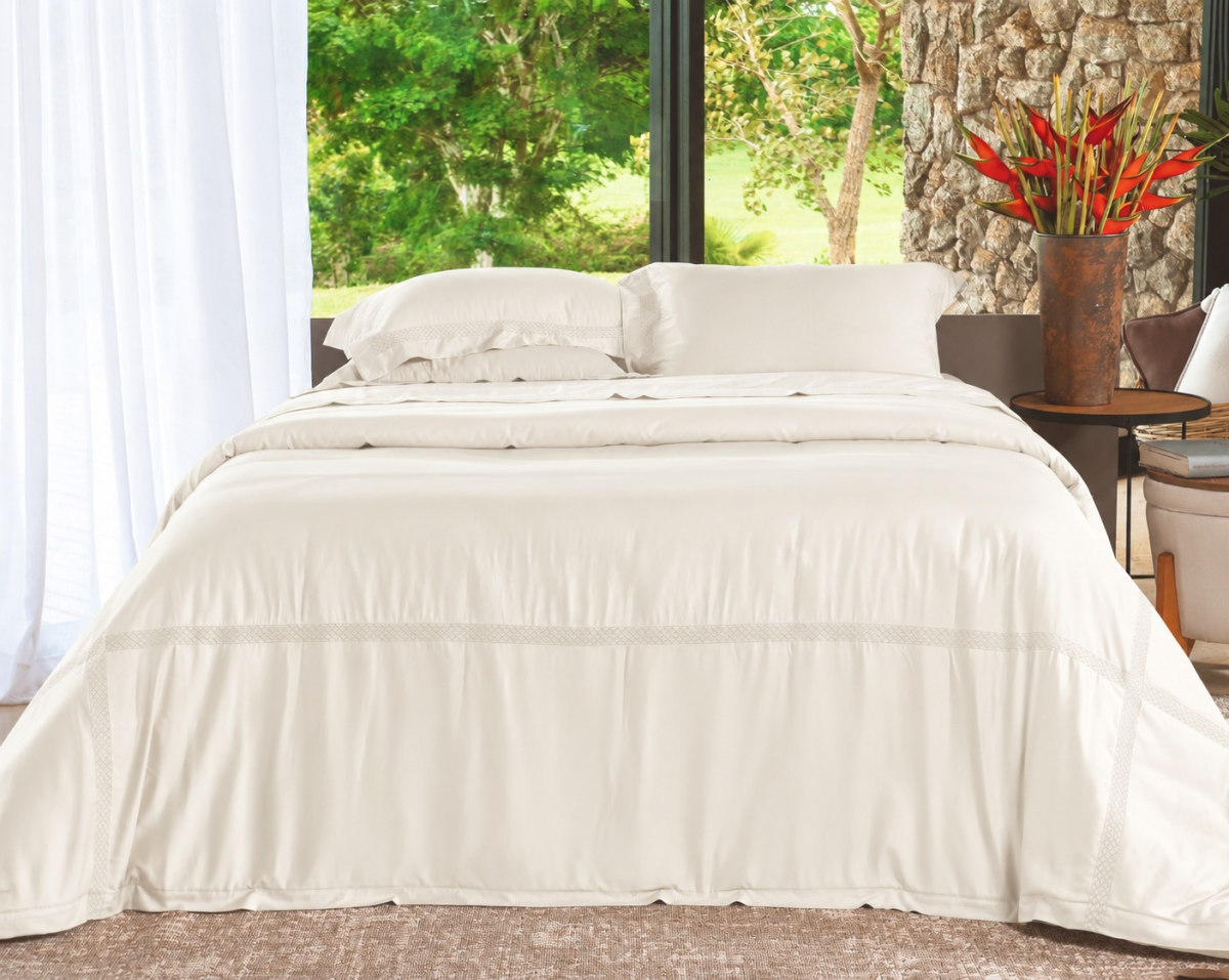 Myriad Duvet  - Super King - Percal 400 Fios - 100% Fibra de Bambu - 3 Peças - Off White