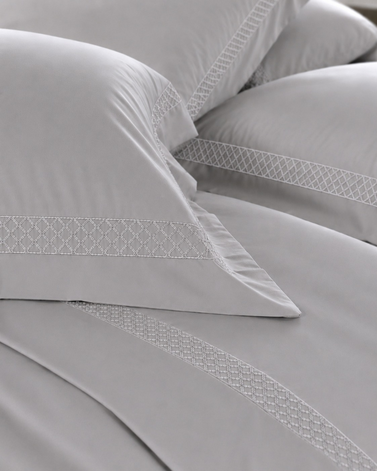 Myriad Roupa de Cama - King - Percal 400 Fios - 100% Fibra de Bambu - 4 Peças - Platino