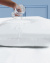 Protetor p/ Travesseiro Impermeabilizado  - 70 x 50 -  Hotelaria  - 1 Peça - Branco