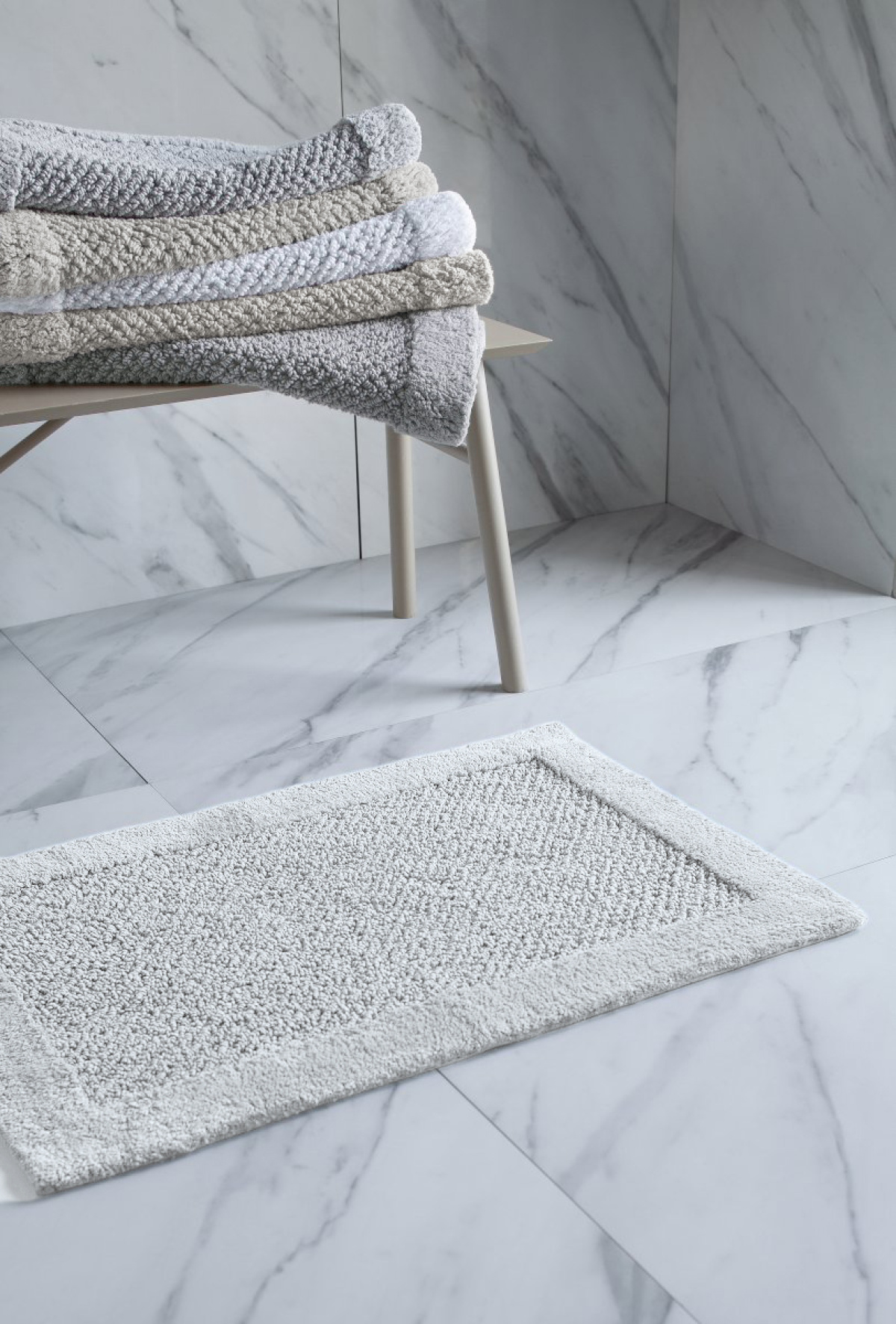 Tapete Dual - 100% Agodão - 55cm x 85cm - Branco