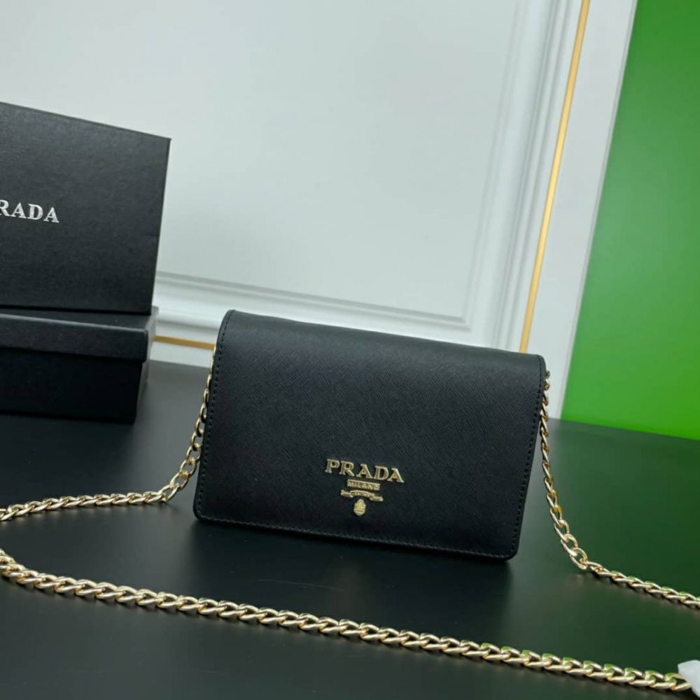 Bolsa Prada pequena em couro Saffiano - Rhayssa Luxury Imports