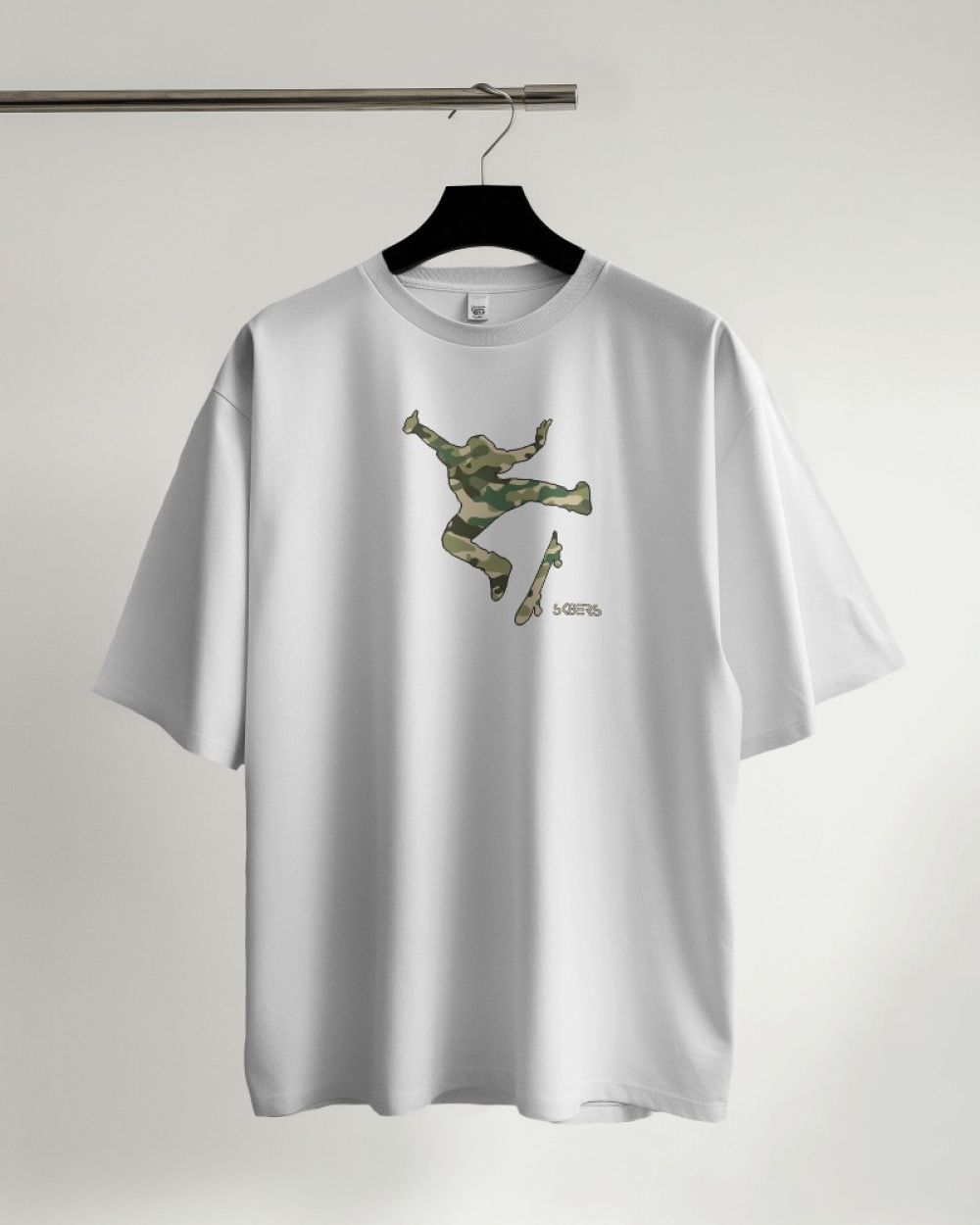 Camisa Oversized Camuflado - Coleção Concrete Jungle - SK8ERS