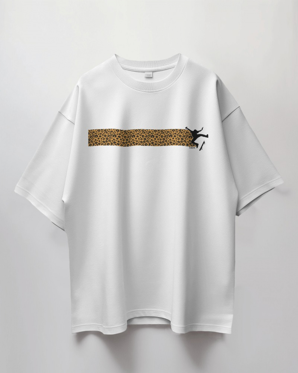 Camisa Oversized Onça II - Coleção Concrete Jungle - SK8ERS