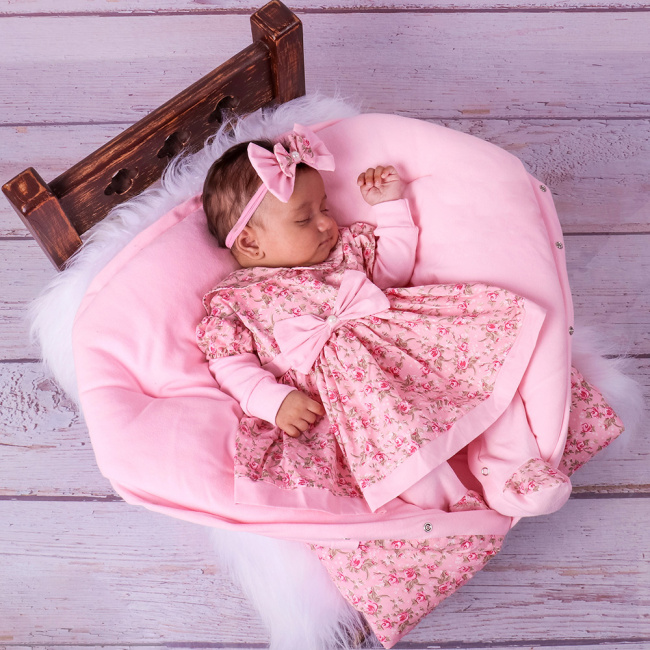 Saída de Maternidade Menina Elegance Karen Floral Rosa com Porta Bebê