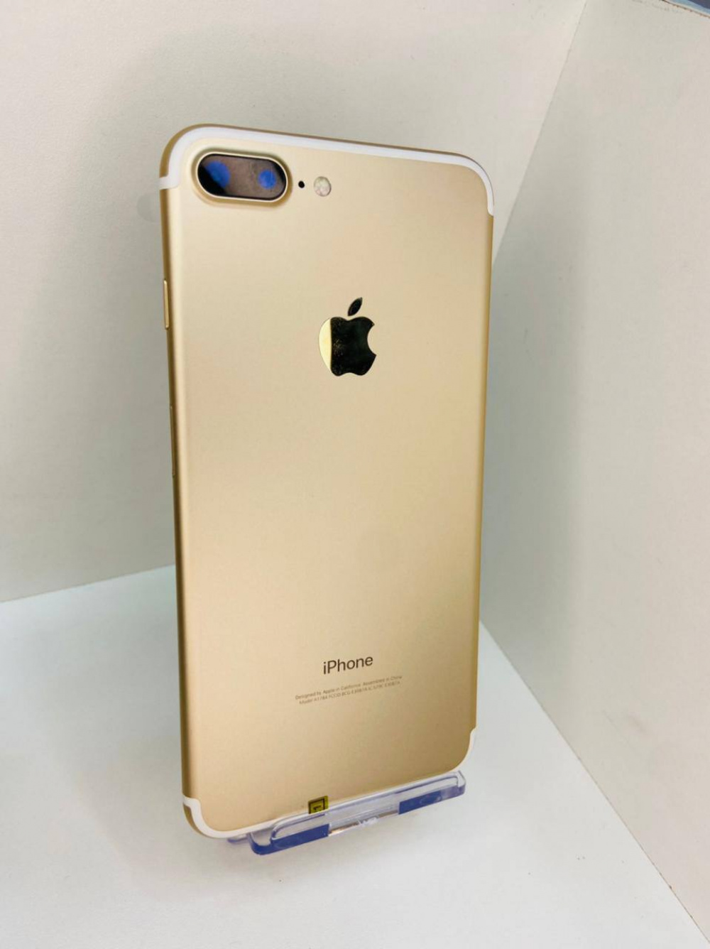 iPhone 7 plus ゴールド 128GBスマホ/家電/カメラ