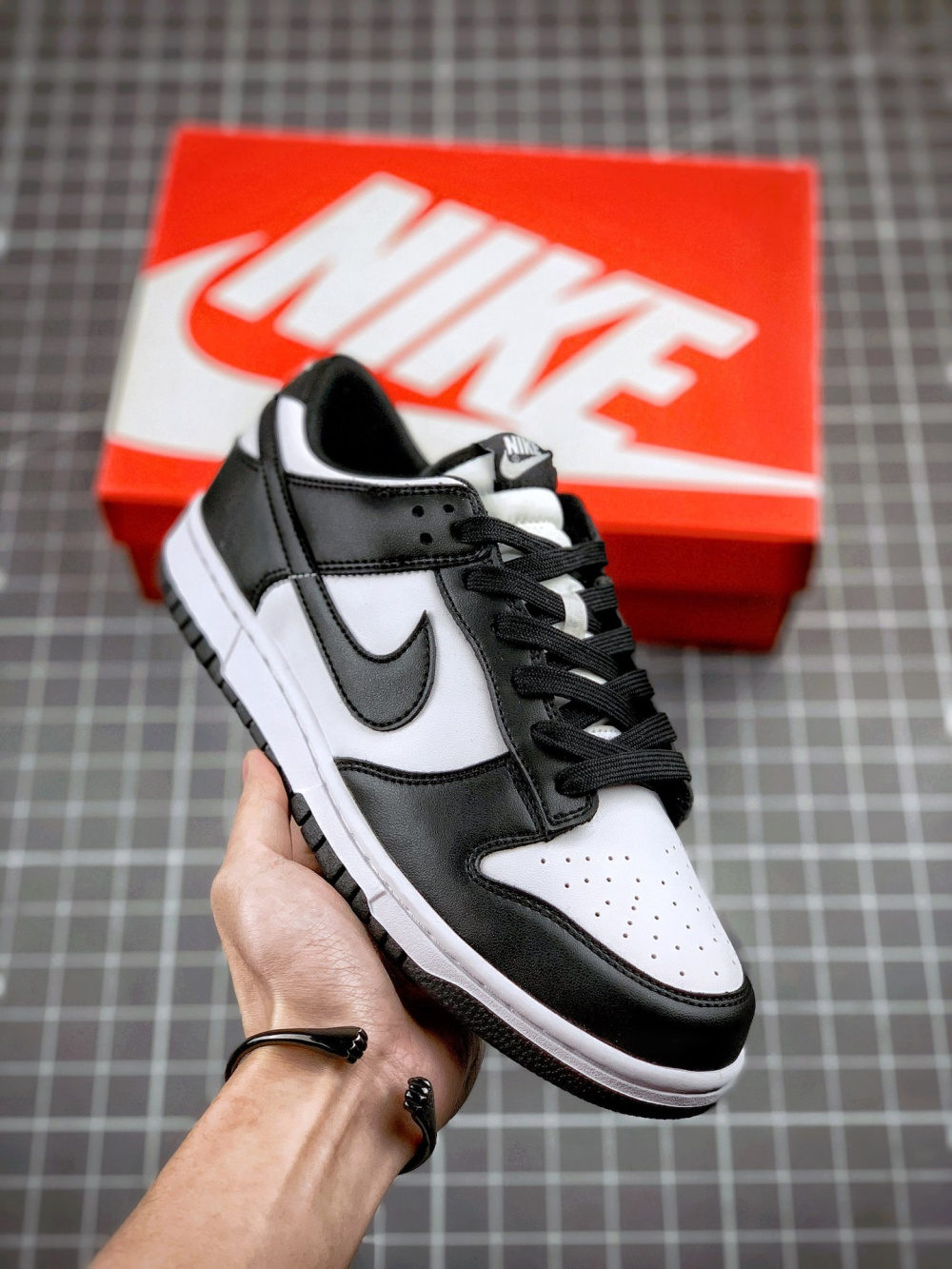 Factory Outlet Putian Pure Original dunk Panda Sports Basketball Air Force Men's and Women's Couple Leisure Sports Trend
