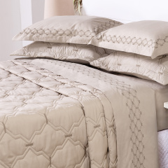 Cobre Leito Bordado King Percal 230 Fios Supreme 3 Peças Bege