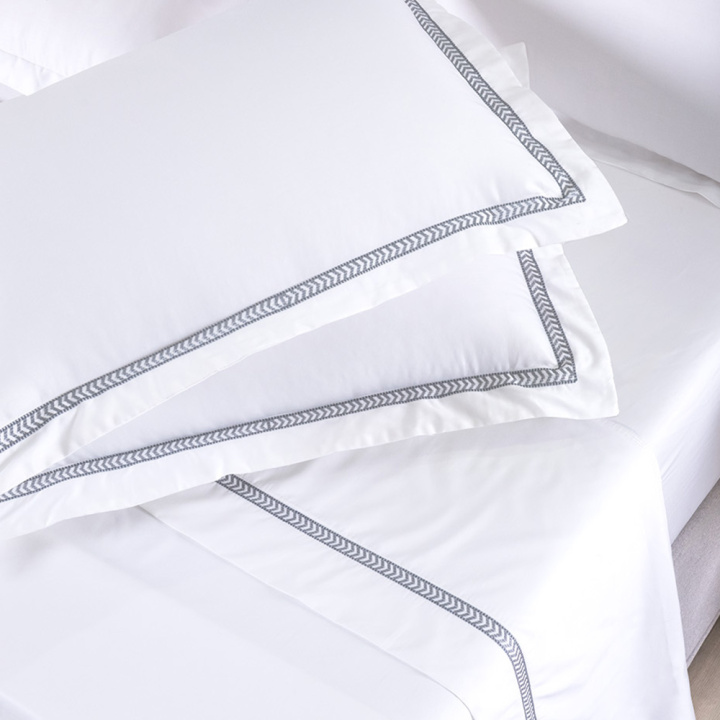 Jogo de Cama KING (Lençol 4 peças) Percal 400 Fios Cordelli Branco/Chumbo