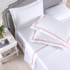 Jogo de Cama QUEEN (Lençol 4 peças) Percal 400 Fios Cordelli Branco/Rosê
