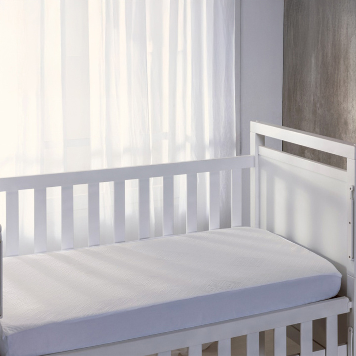 Protetor de Colchão de Berço Malha Jacquard Impermeável Comfort