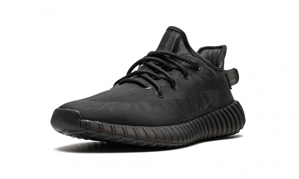 Adidas yeezy bianca e shops nera