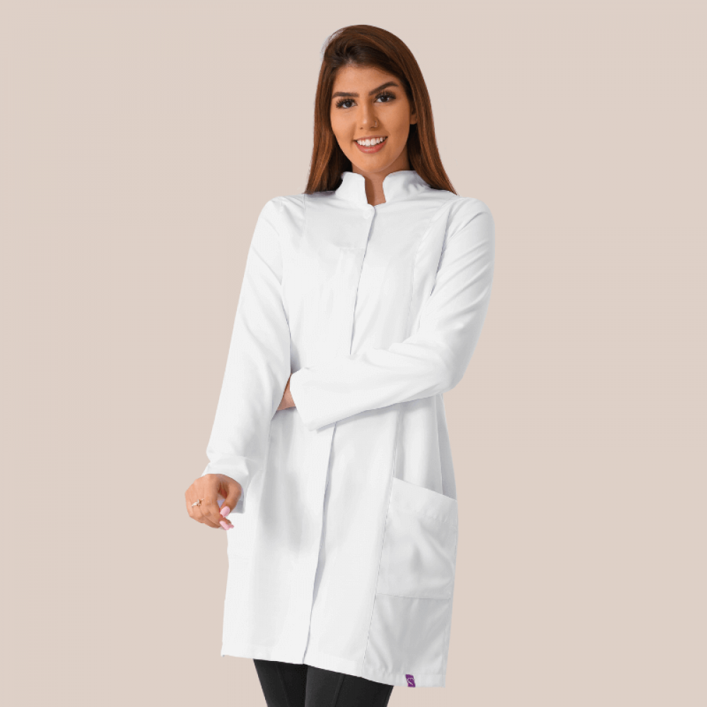 Jaleco Branco Sara Em Gabardine Premium - Use Anny Jalecos & Scrubs