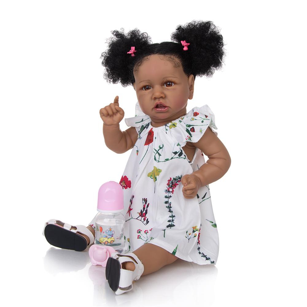 Bebê Reborn Negra de Silicone 58CM – Outlet Mamães